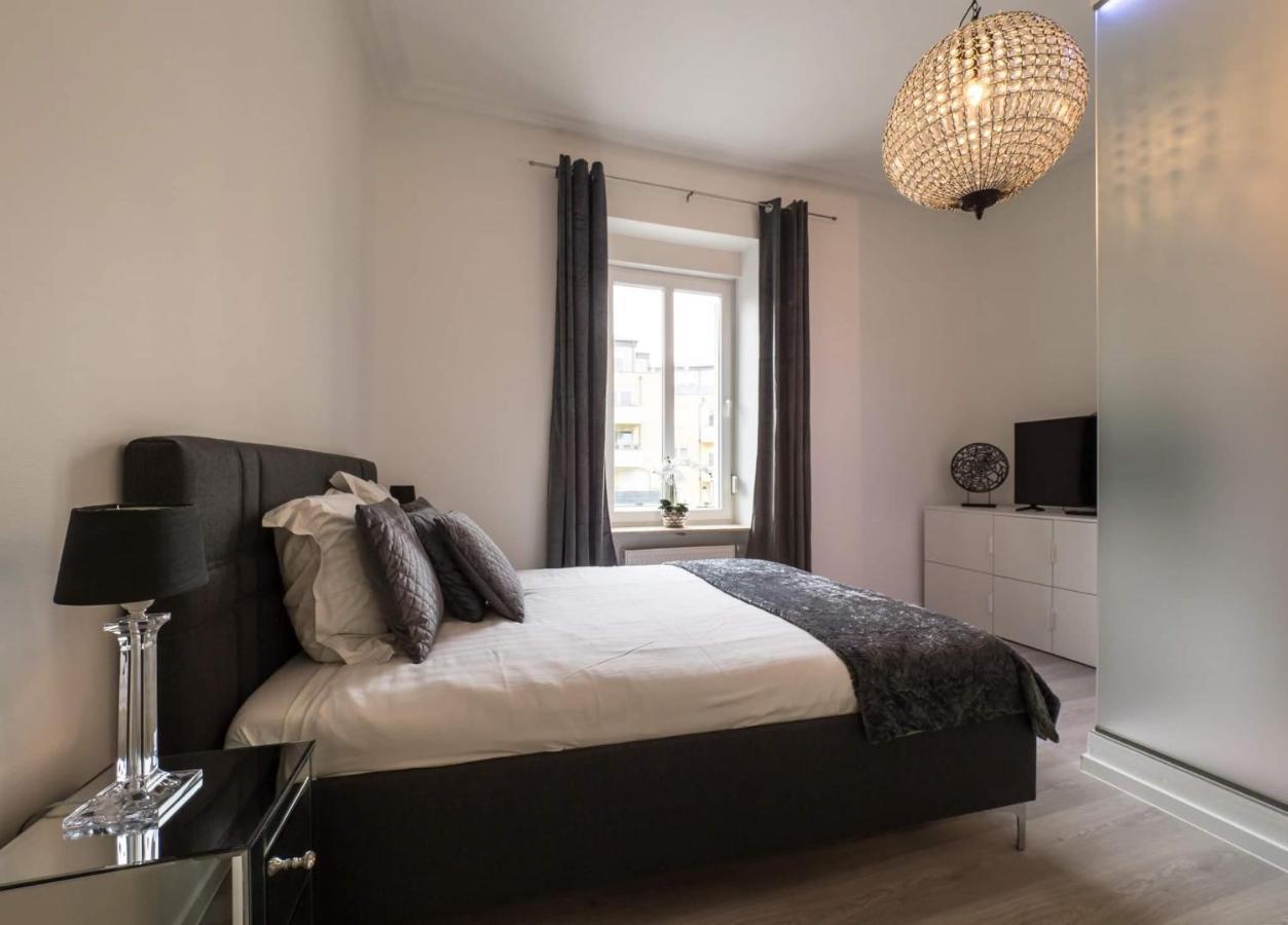 Executive Double Room With En-Suite City Centre In Guest House R1 Luxembourg Exterior photo